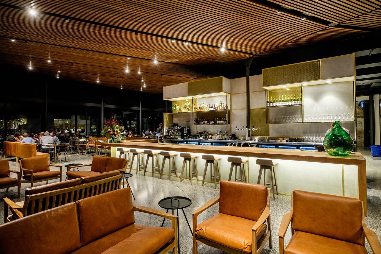 Goonoo Goonoo Station Hotel Tamworth Buitenkant foto The interior of the R&D Terraces