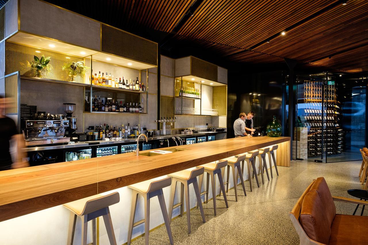 Goonoo Goonoo Station Hotel Tamworth Buitenkant foto The bar at the restaurant